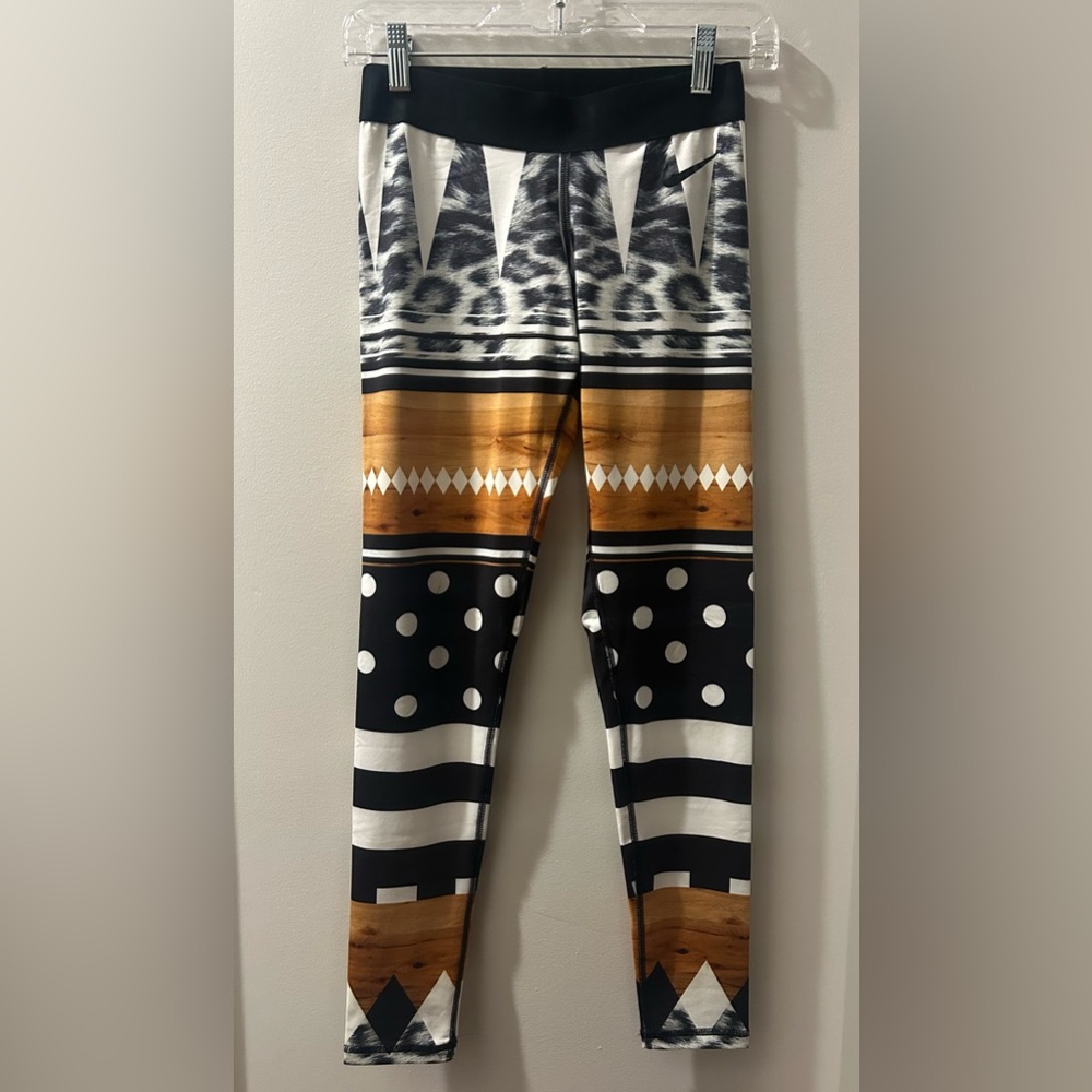 Nike Safari Moves Leggings (2013 - Limited Release!)